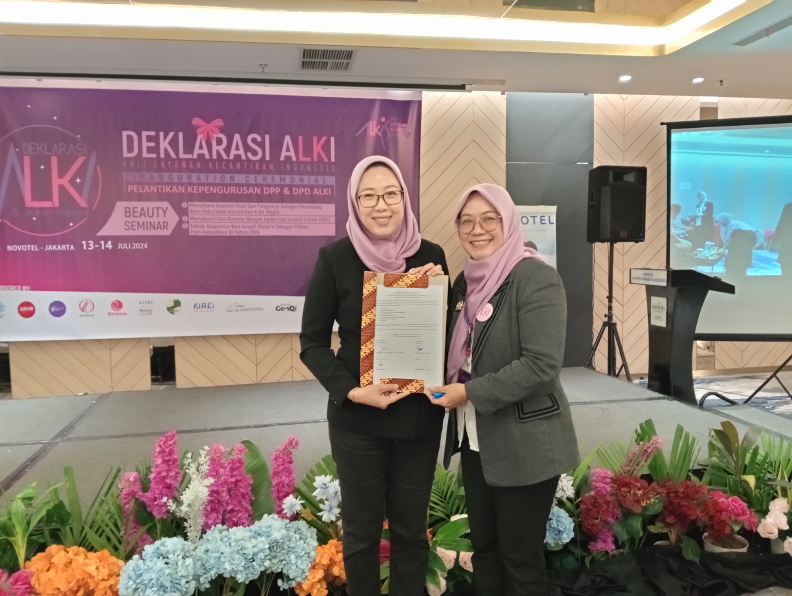 Deklarasi dan Pelantikan Pengurus ALKI Berjalan Sukses: Langkah Awal Menuju Kemajuan Industri Kecantikan Indonesia”