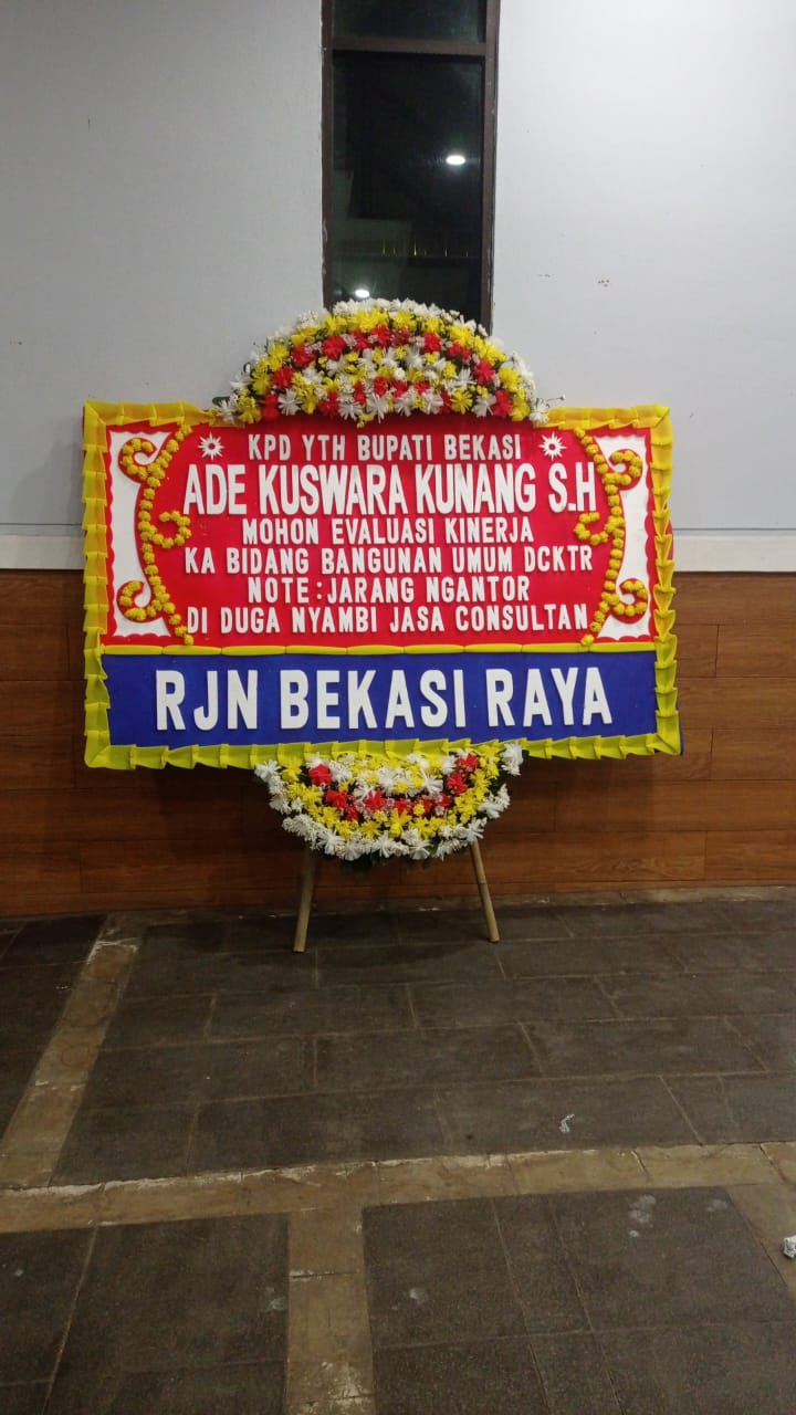 Karangan Bunga Kritik Pejabat DCKTR Bekasi, RJN Desak Evaluasi Kinerja dan Transparansi Layanan Perizinan
