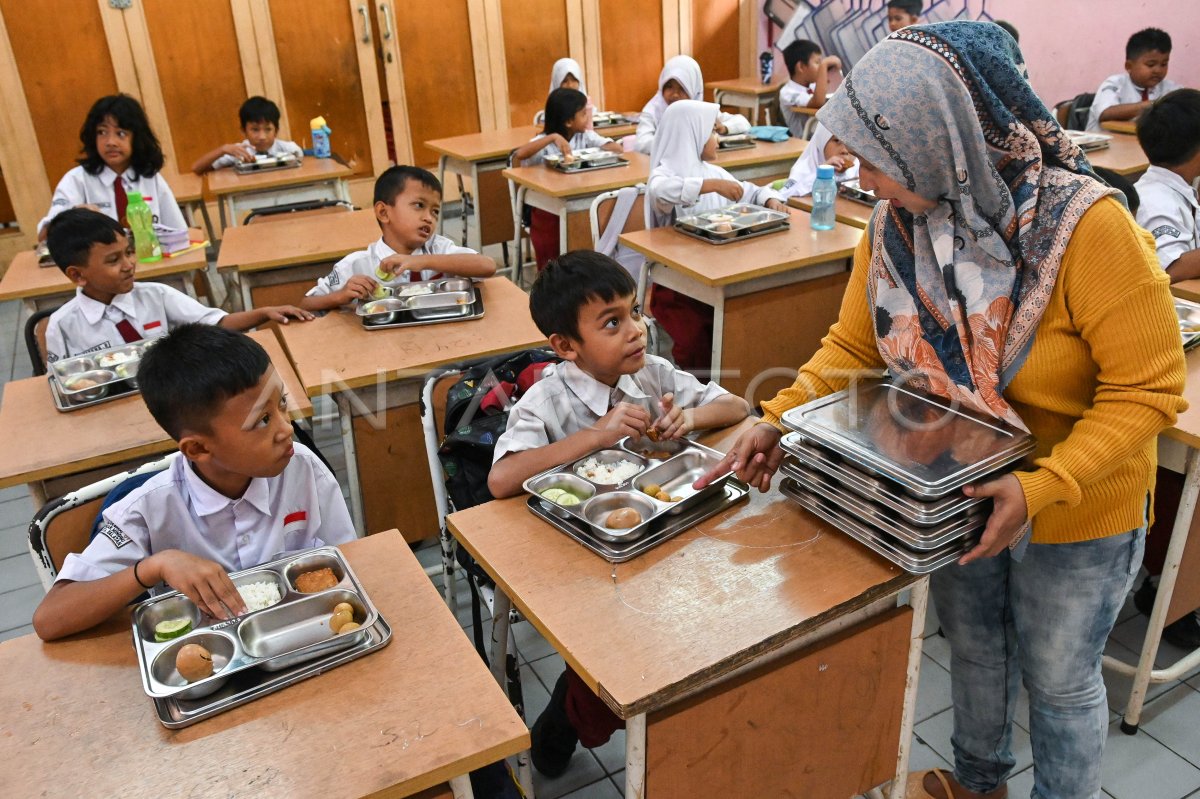 Dinas Pendidikan Kabupaten Bekasi Pastikan Program MBG Berjalan Baik