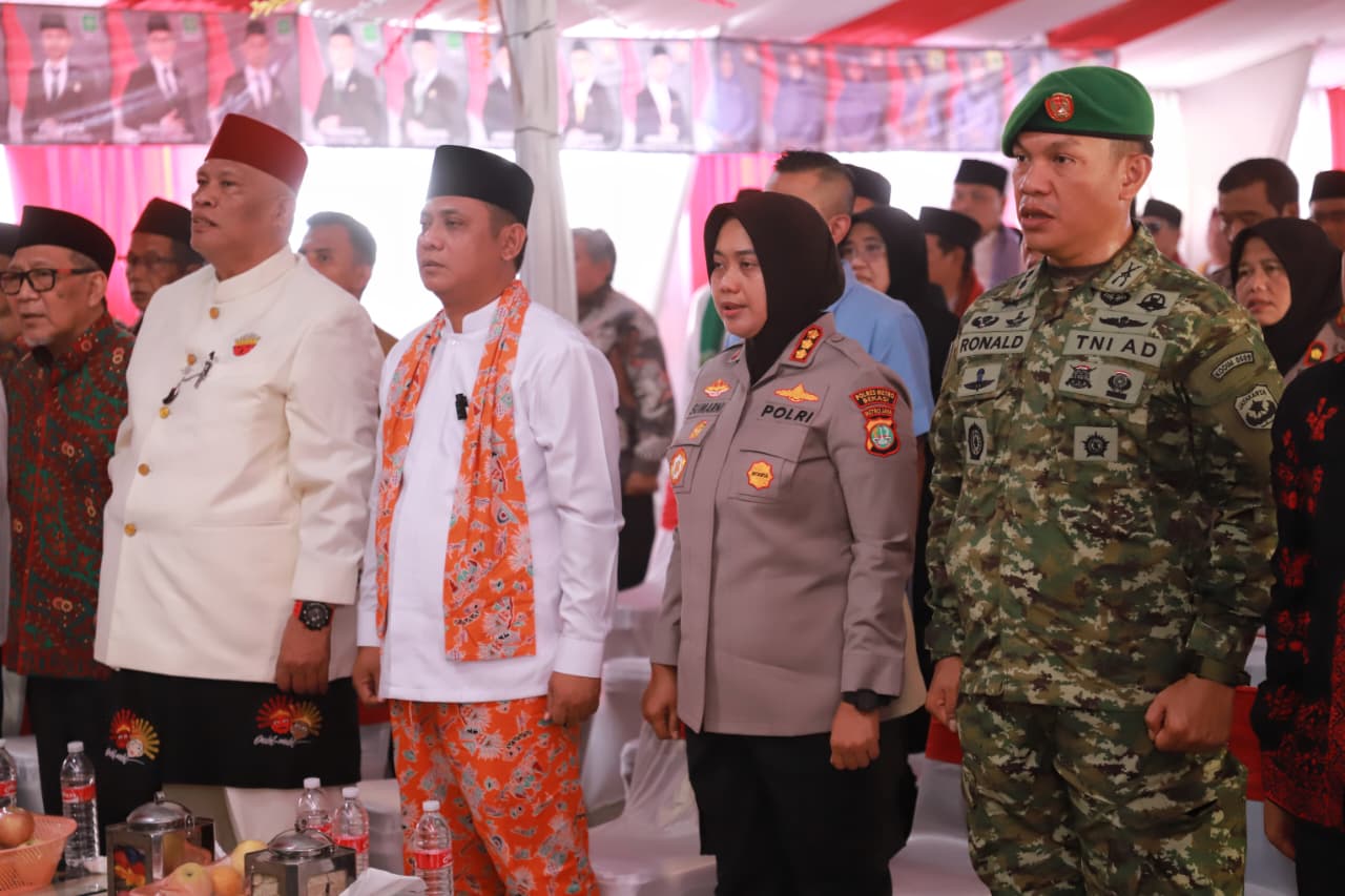 Plt Bupati Bekasi Komit Jaga Budaya Lokal Lewat Lebaran Bekasi