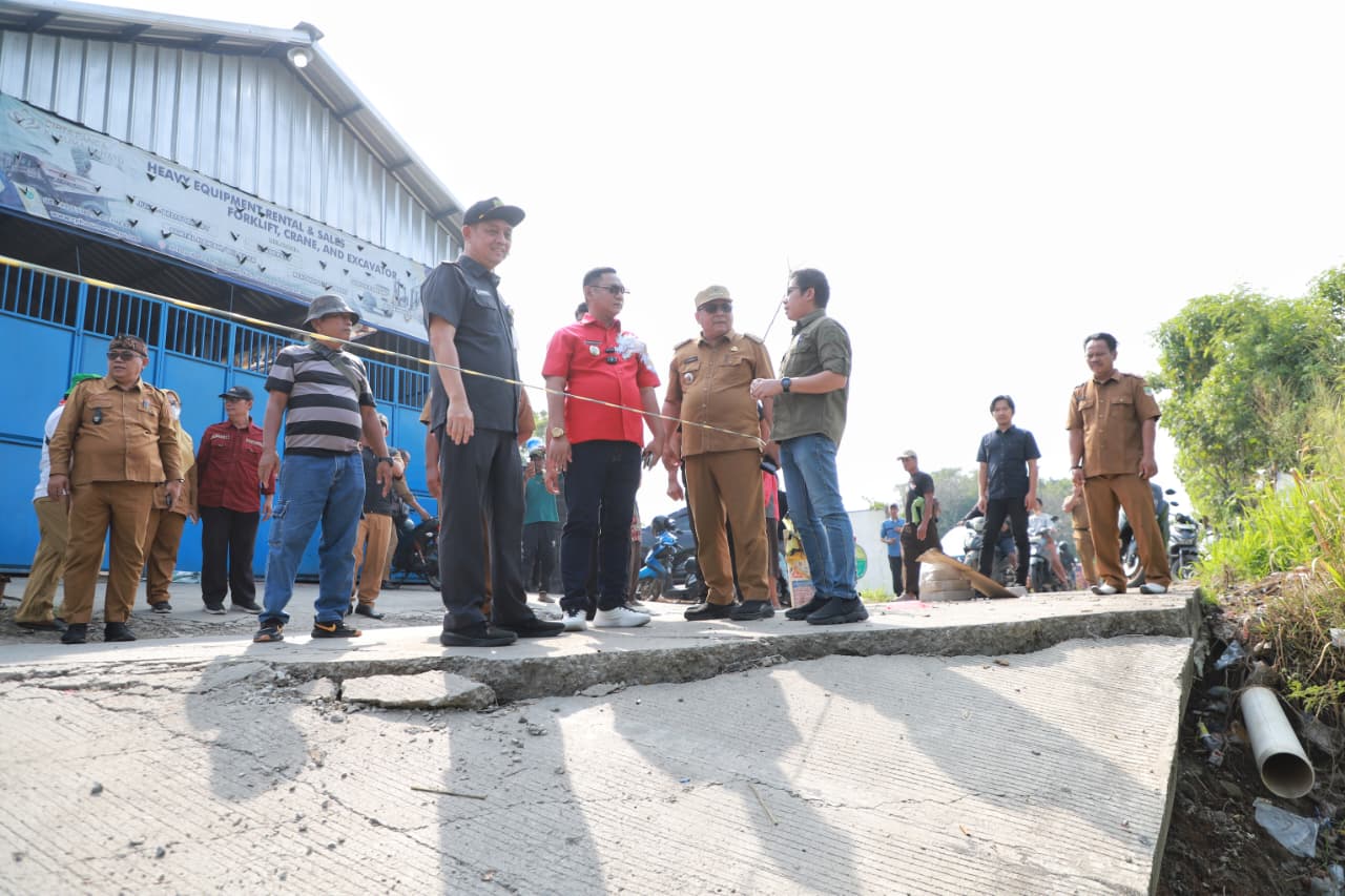 Tiga Titik Jalan Amblas di Jalur CBL Ditangani Tahun 2026, Pemkab Bekasi Siapkan Anggaran Darurat Rp4 Miliar